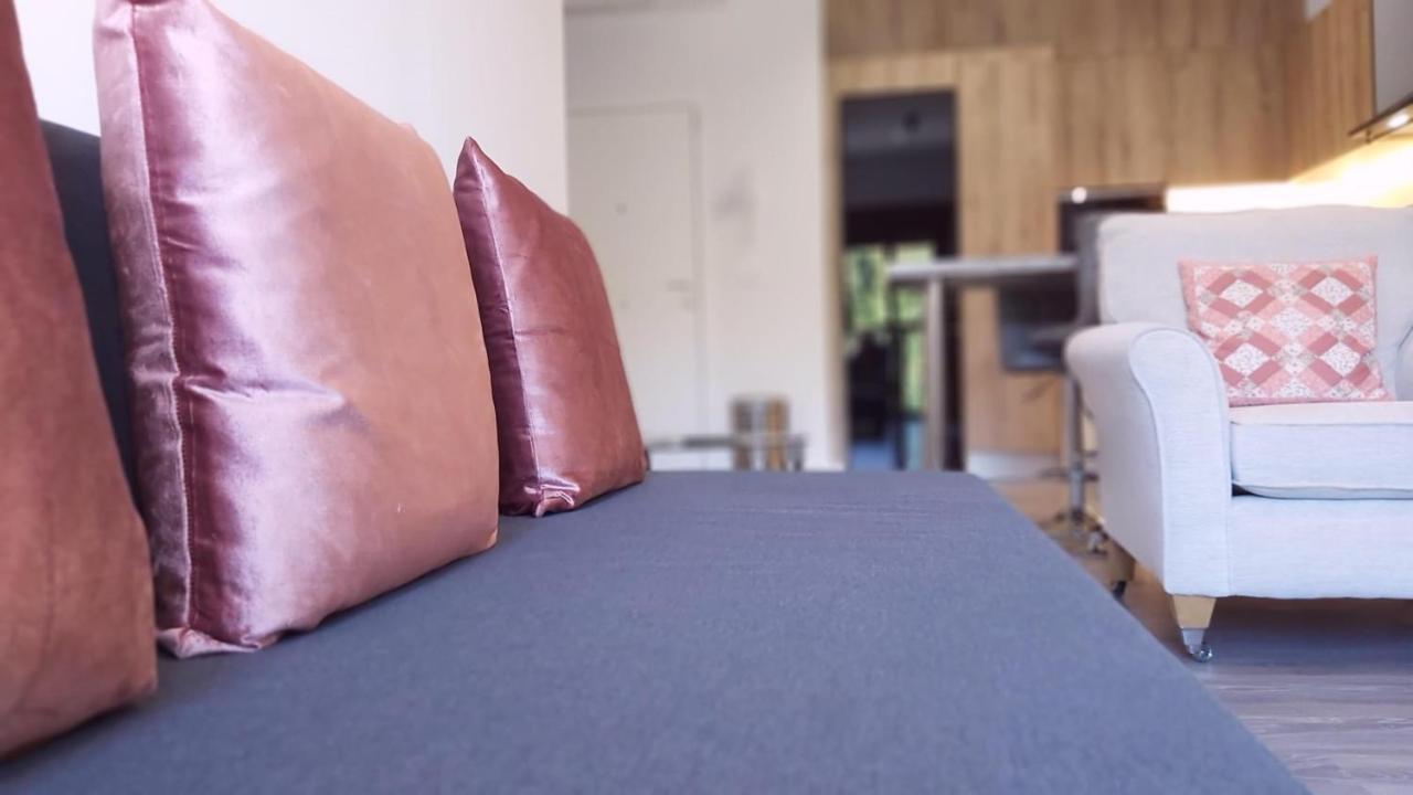 Del Parque Flats Urban Adults Luxury Apartment มาลากา ภายนอก รูปภาพ