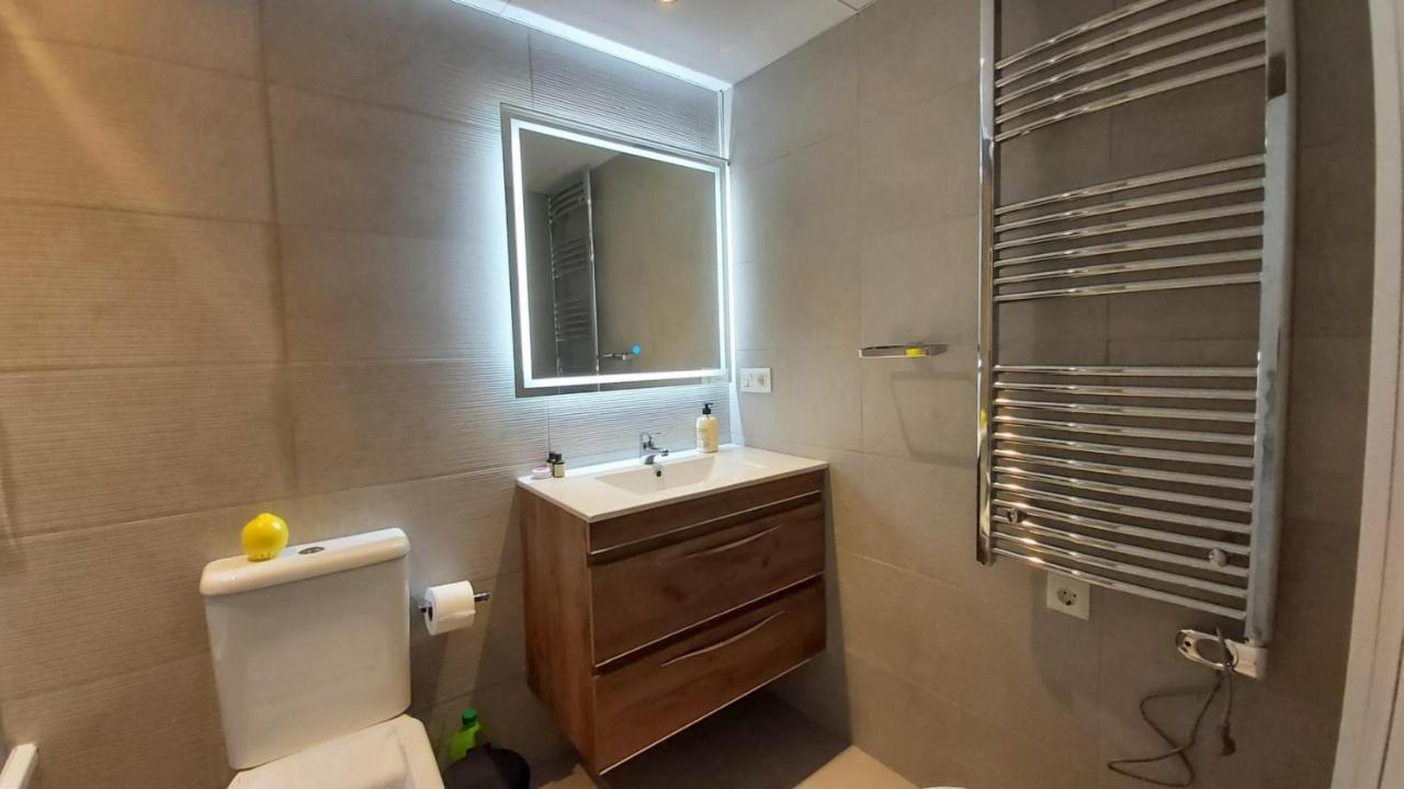 Del Parque Flats Urban Adults Luxury Apartment มาลากา ภายนอก รูปภาพ